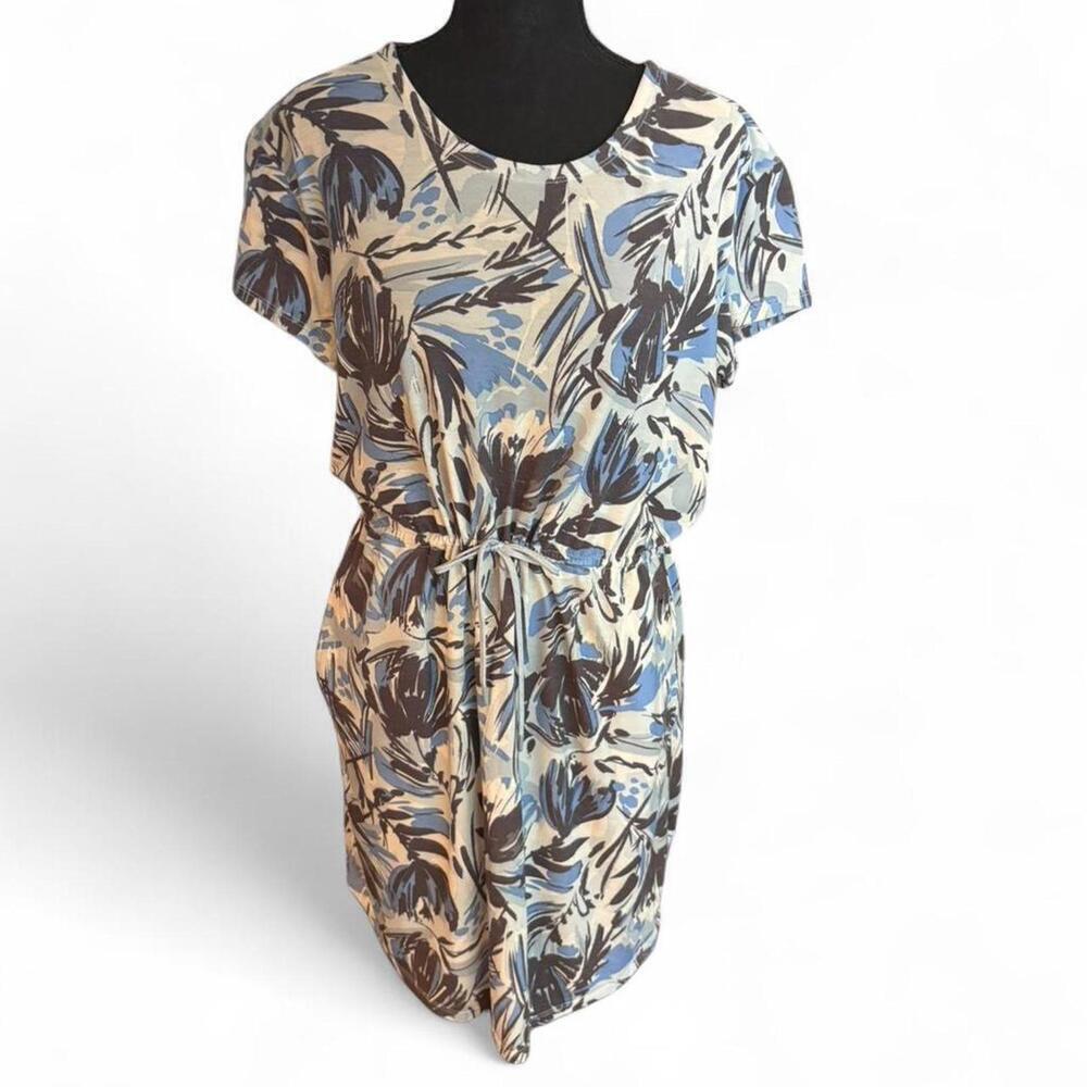 L.L. Bean dress with pull belted waist and pockets Size Small